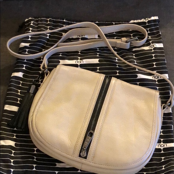 New!! Rian leather crossbody bag - Picture 1 of 4